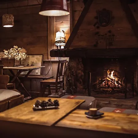 호텔 Chalet-hotel Svizzero 쿠르마예