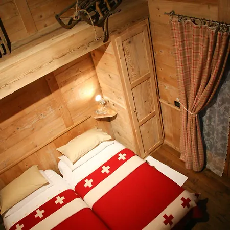 فندق Svizzero كورمايور