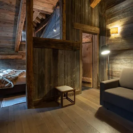 Chalet-hotel Svizzero 호텔 쿠르마예